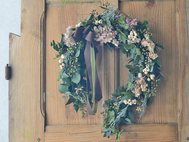 土台から作る本気の馬蹄型リース