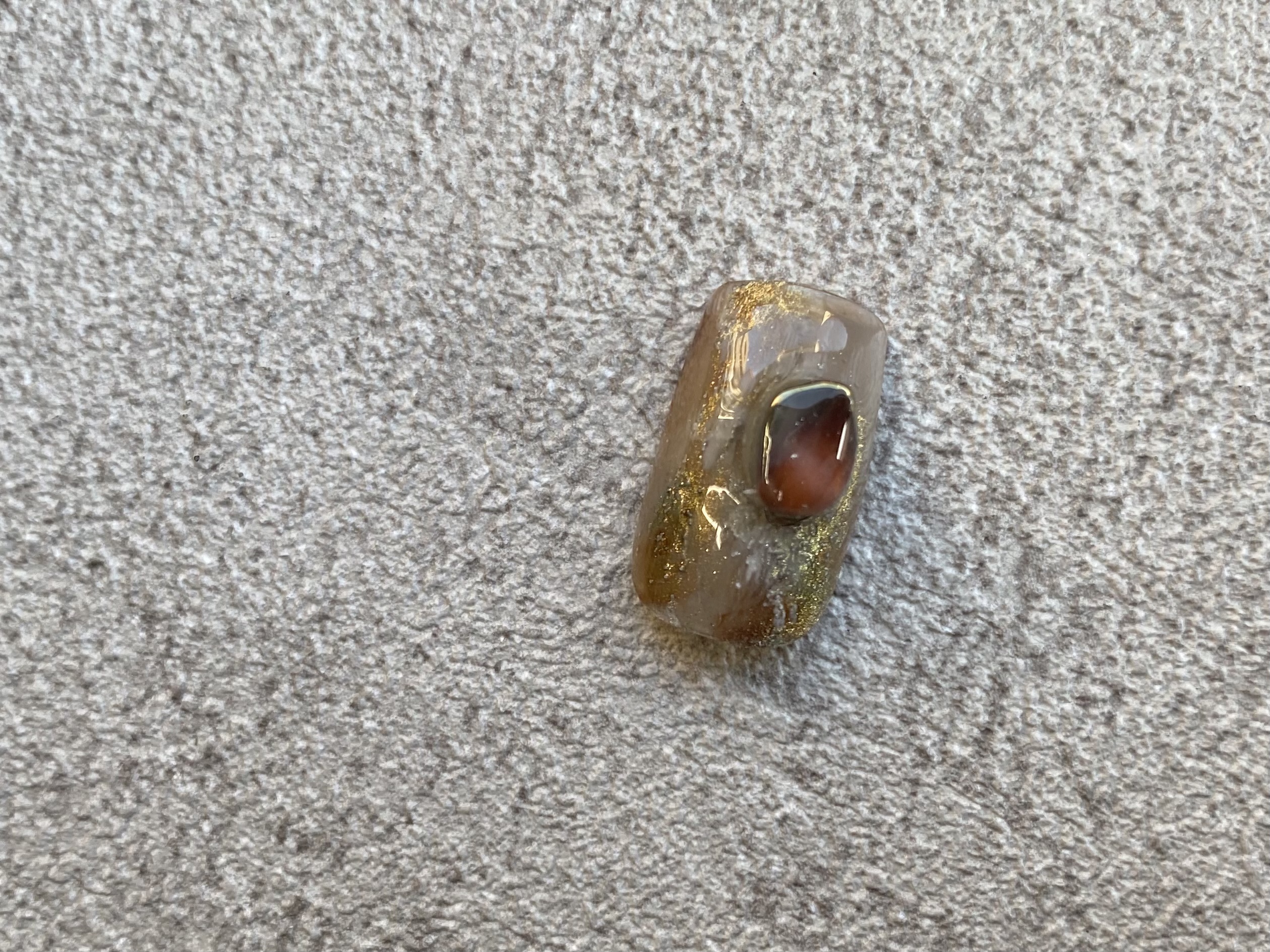 ザラっと質感な天然石ニュアンスアート