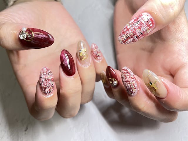 ツィードネイル