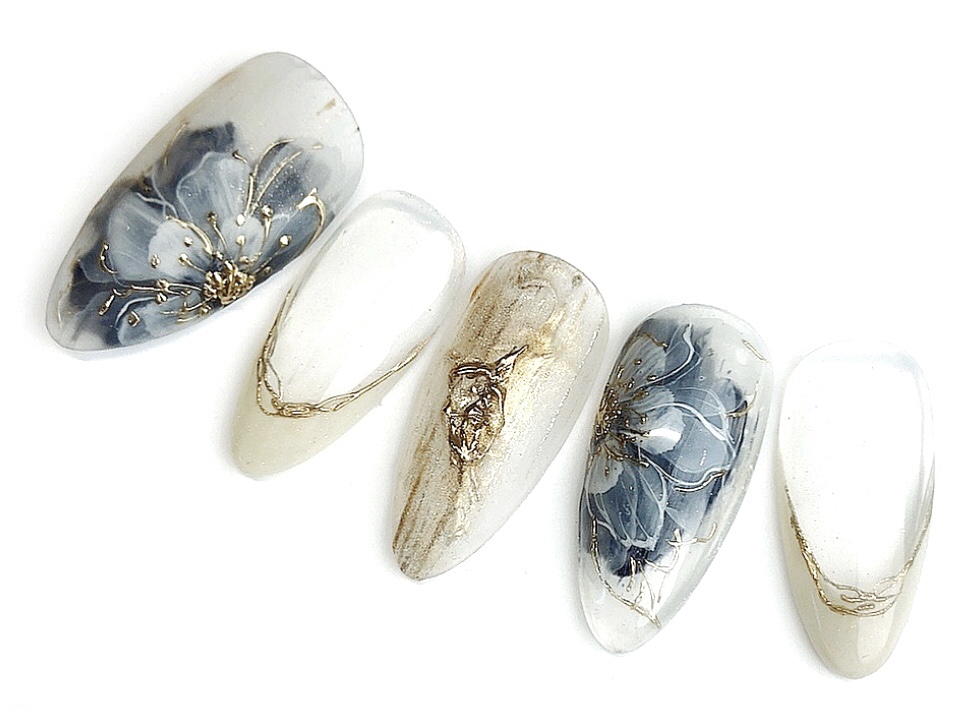 奥行きお花ネイルのやり方【山茶花編】