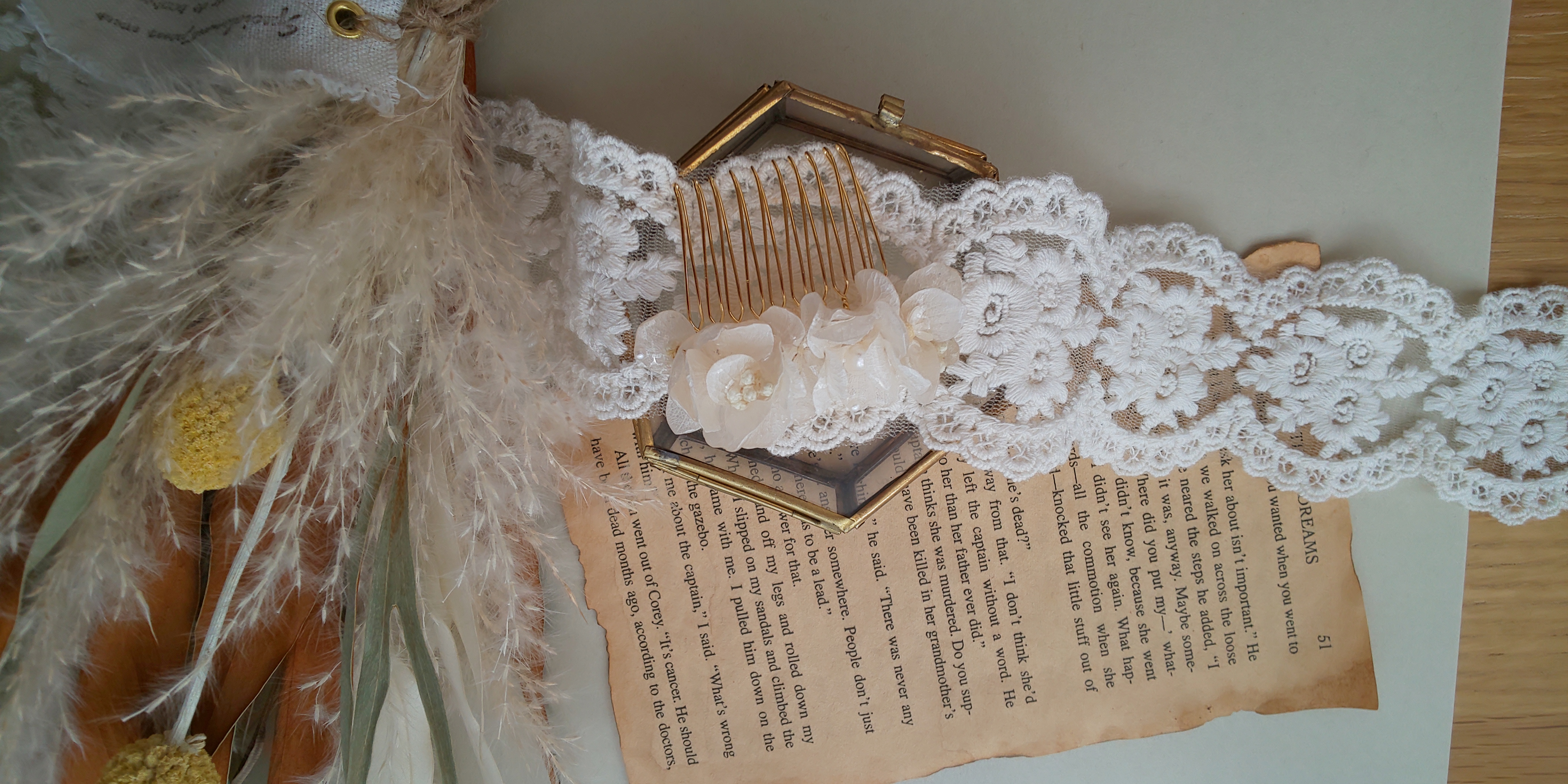 白アジサイでつくるナチュラルヘアコーム♪