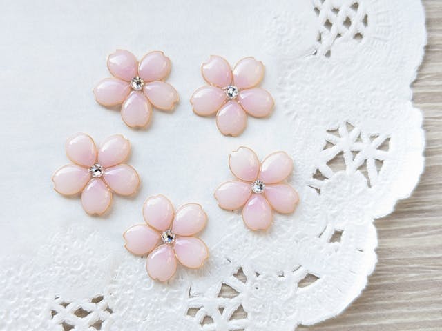 ワイヤーで作る桜飾り