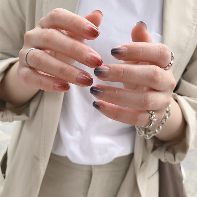 サロンワークですぐ使える！ニュアンスカラグラのやり方