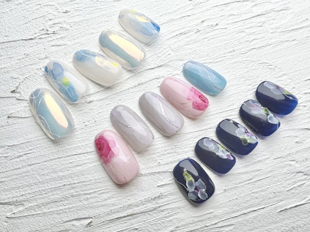 ネイルアート講座②少ない材料でバリエーション無限大！時短水彩ネイルのやり方