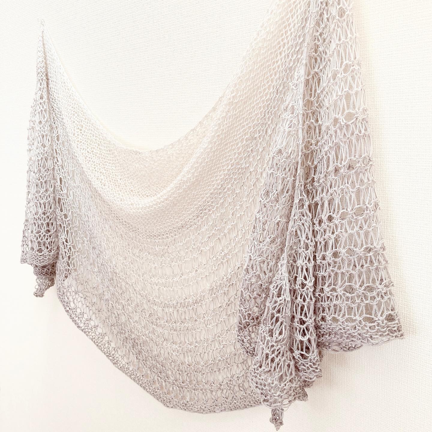レースショール(Champagne shawl)の編み方