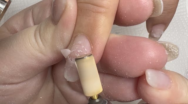 時短オフ！パーツ、亀裂、自爪にダメージ有の時の自爪への負担を軽減した時短アセトンオフのやり方