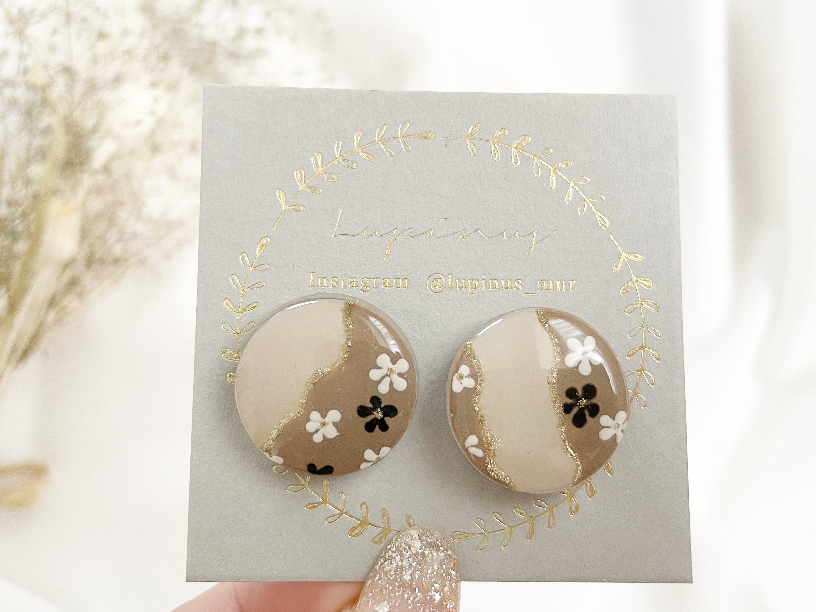 【レジン】筆を使わない小花の描き方