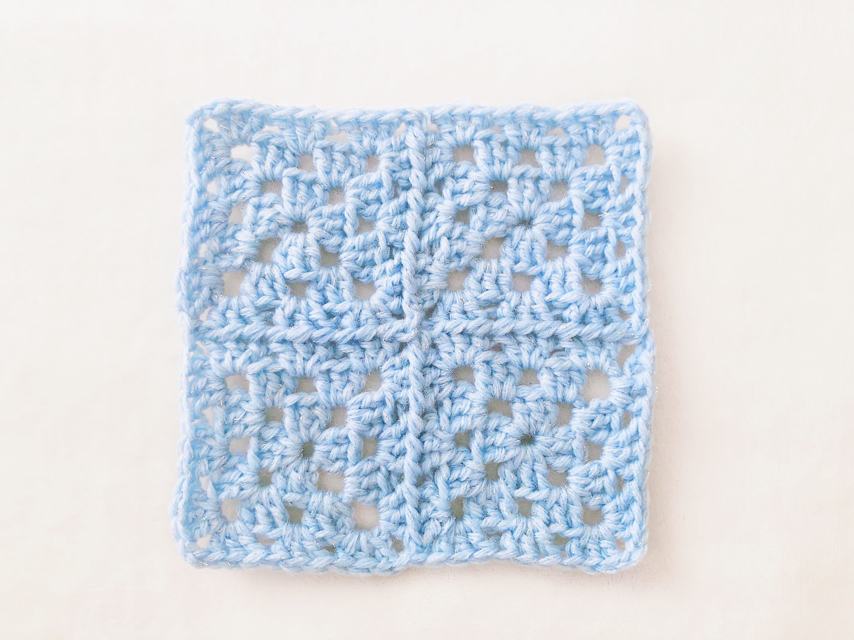 糸始末は１回だけ！無限グラニースクエアモチーフつなぎの編み方