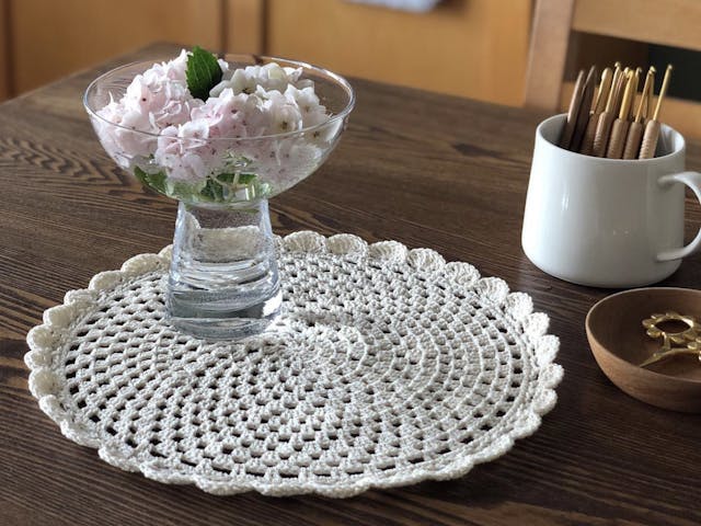 かぎ針編み シンプル丸ドイリーの作り方