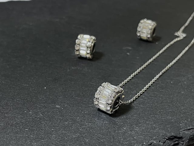 Brilliant cercle(ブリリアントセルクル)ネックレス