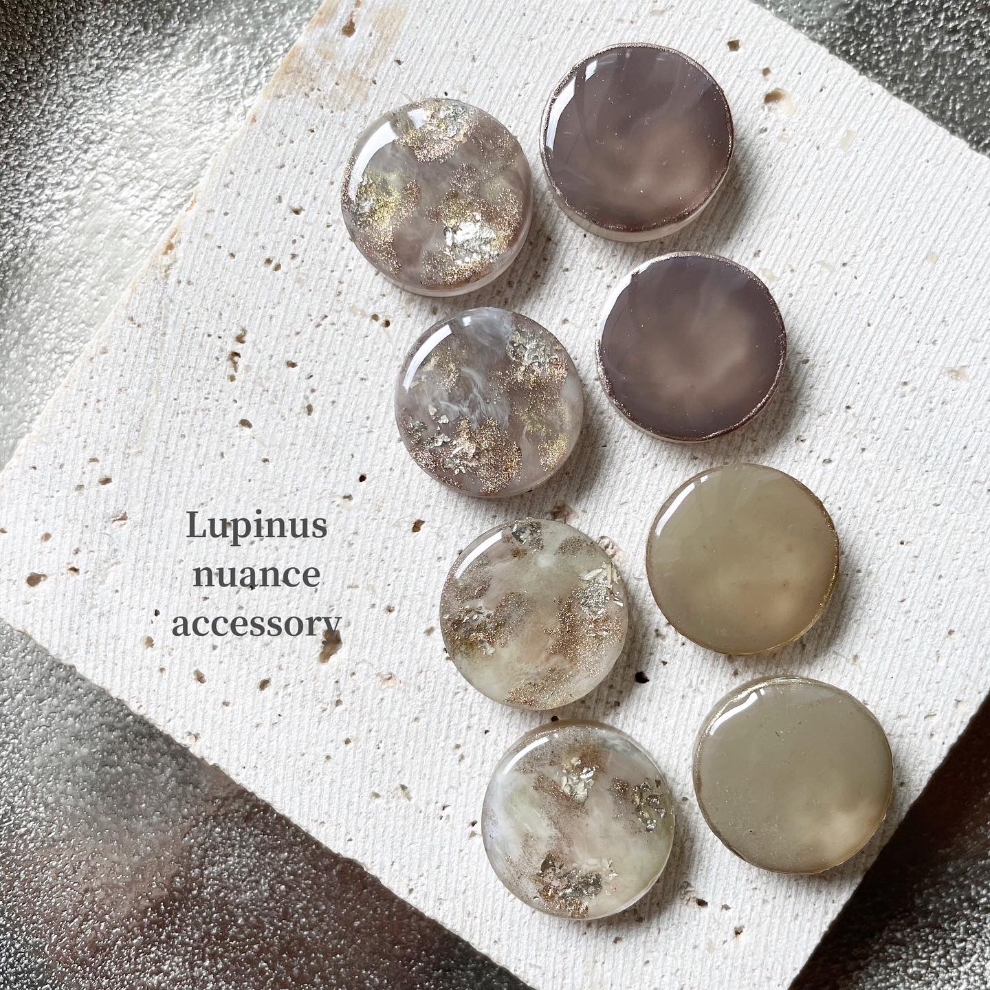 天然石風ニュアンスの作り方 〜ネイルホイルで魅せる奥行きアート〜