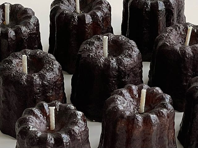 本物そっくりなカヌレキャンドル