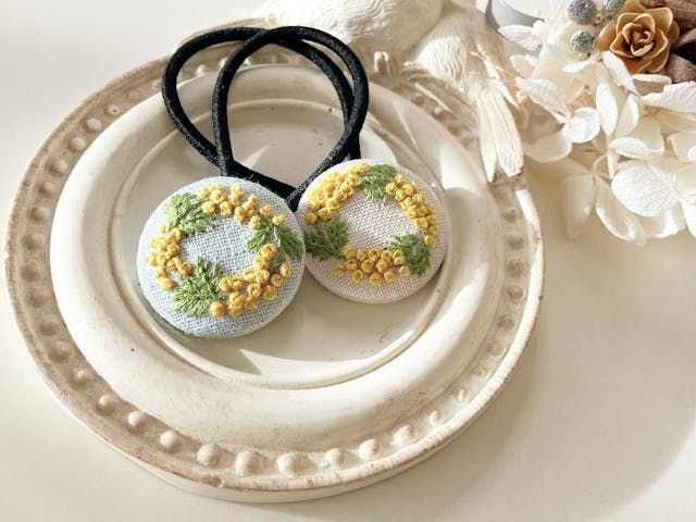 ミモザリースの刺繍ヘアゴムの作り方
