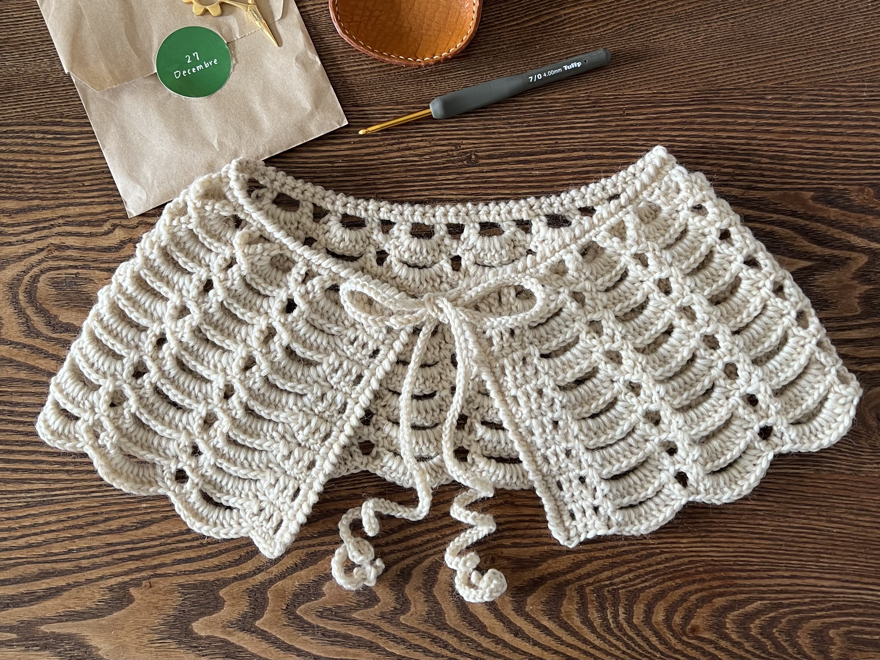 かぎ針編み つけ襟の編み方【PDF編み図付】