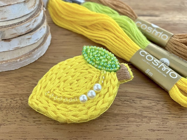 初めての刺繍ブローチの作り方 ~可愛くてhappyなレモンのブローチ編~の紹介画像1