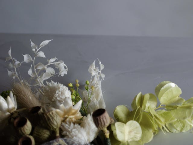 セレモニーにおすすめ ヘアピースとコサージュの作りかた