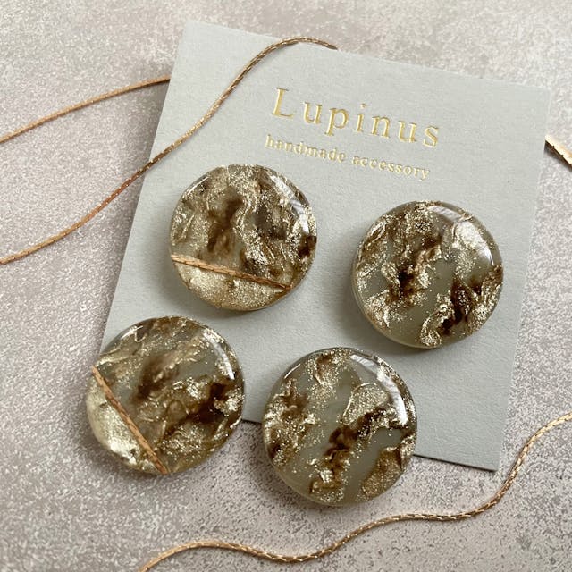 【レジンアクセサリー】ミラーパウダーで作る立体ニュアンス