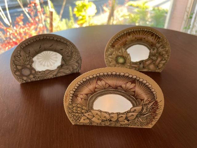 ゼンダングルで描く、癒しのランプシェードの作り方