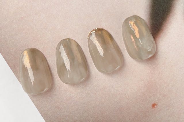 大人シンプルなオーロラニュアンスアートのやり方