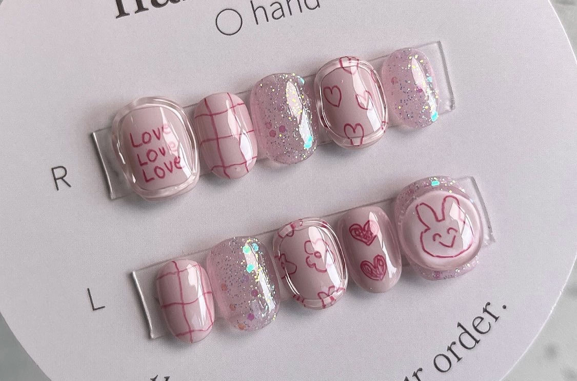 手順が大事な落書きネイルの作り方