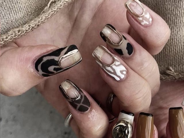 くりぬきアニマルのネイルアート