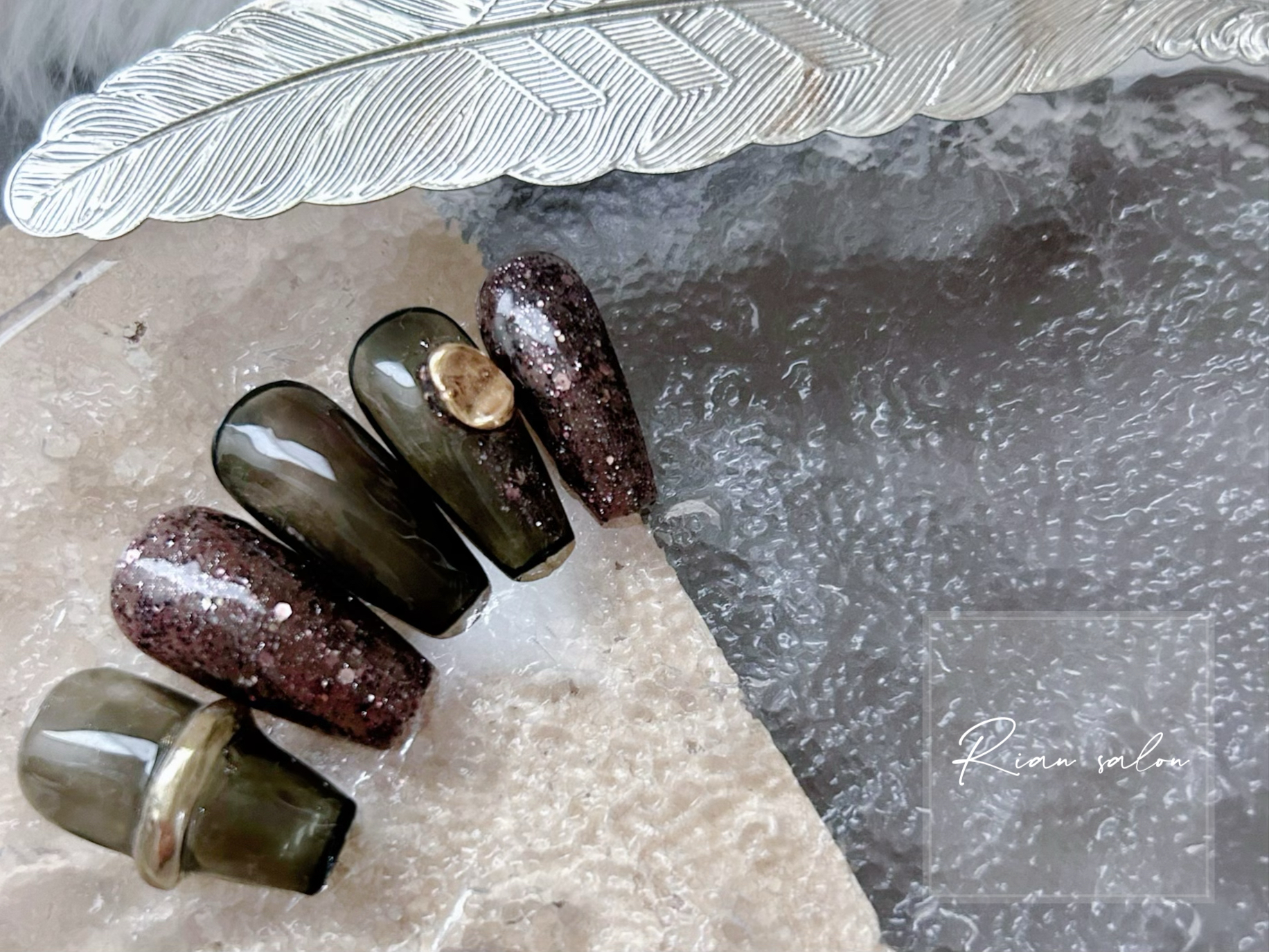 時短でオシャレ！高見えネイルデザインのやり方