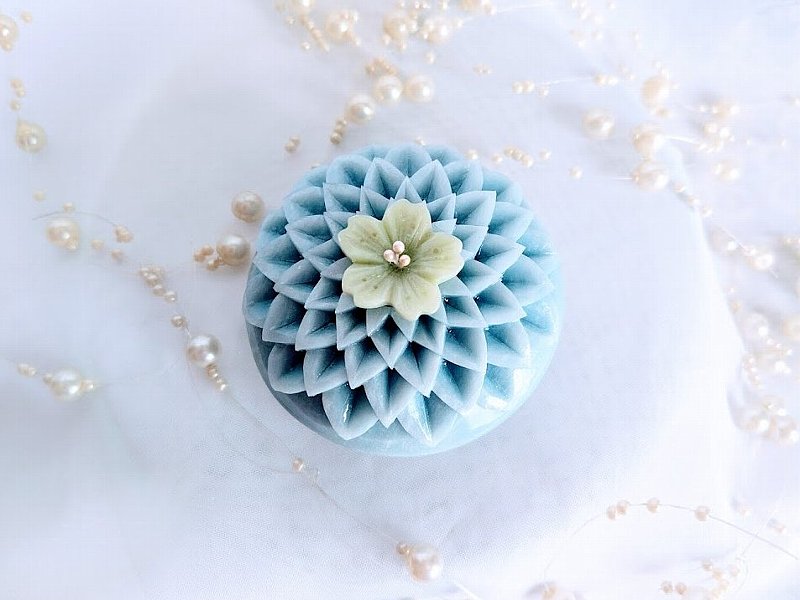 ソープカービング+αレッスン・基本のダリアにワンステップ