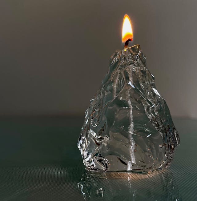 「Clear Ice」とろける透明なキャンドルの作り方