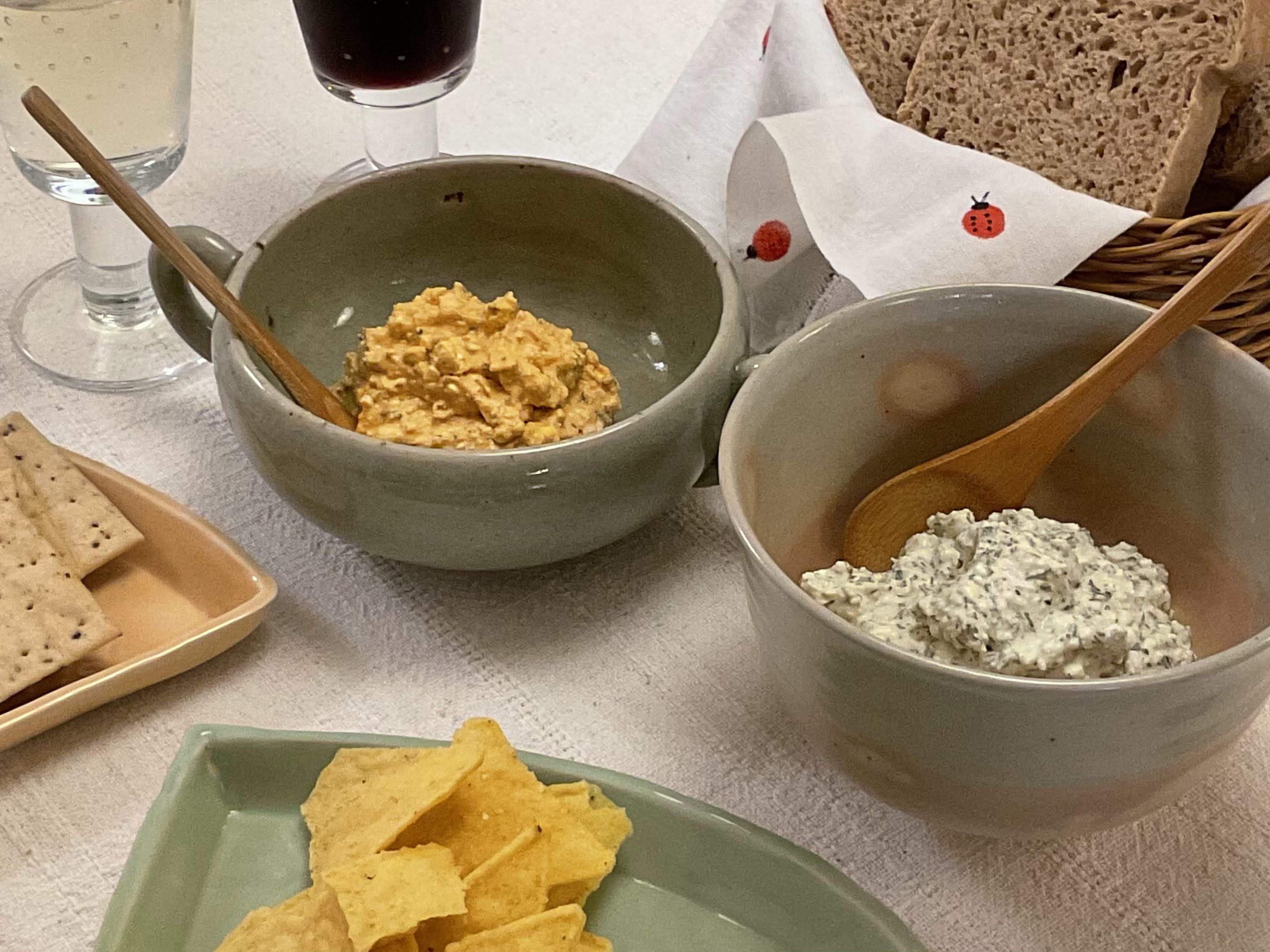 【ワインがすすむ！オードブルにも◎】カッテージチーズのディップ作り方