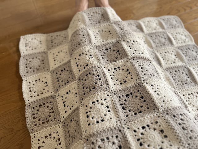 モチーフ繋ぎのナチュラルブランケットの作り方【PDF編み図付】