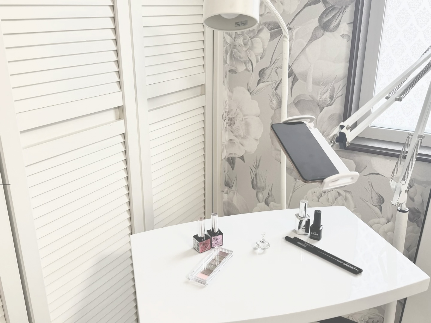 スマホ一つで簡単に出来る！Howtoネイル動画の制作方法