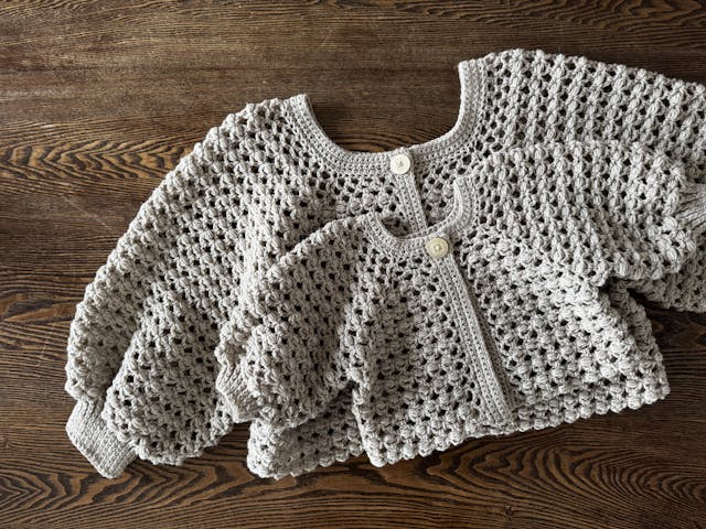 かぎ針編み ぽぽぽカーディガンの編み方【PDF編み図付】