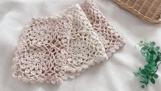 1回完結レッスン】花モチーフマルチカバーの作り方［PDF編み図付