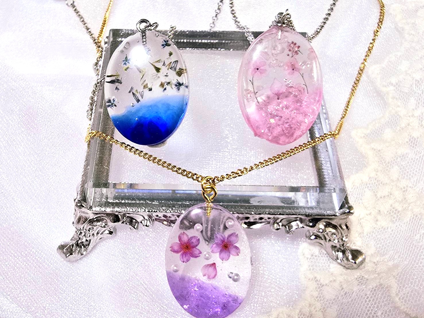 100均道具・材料で作るレジンアクセサリーのレッスン