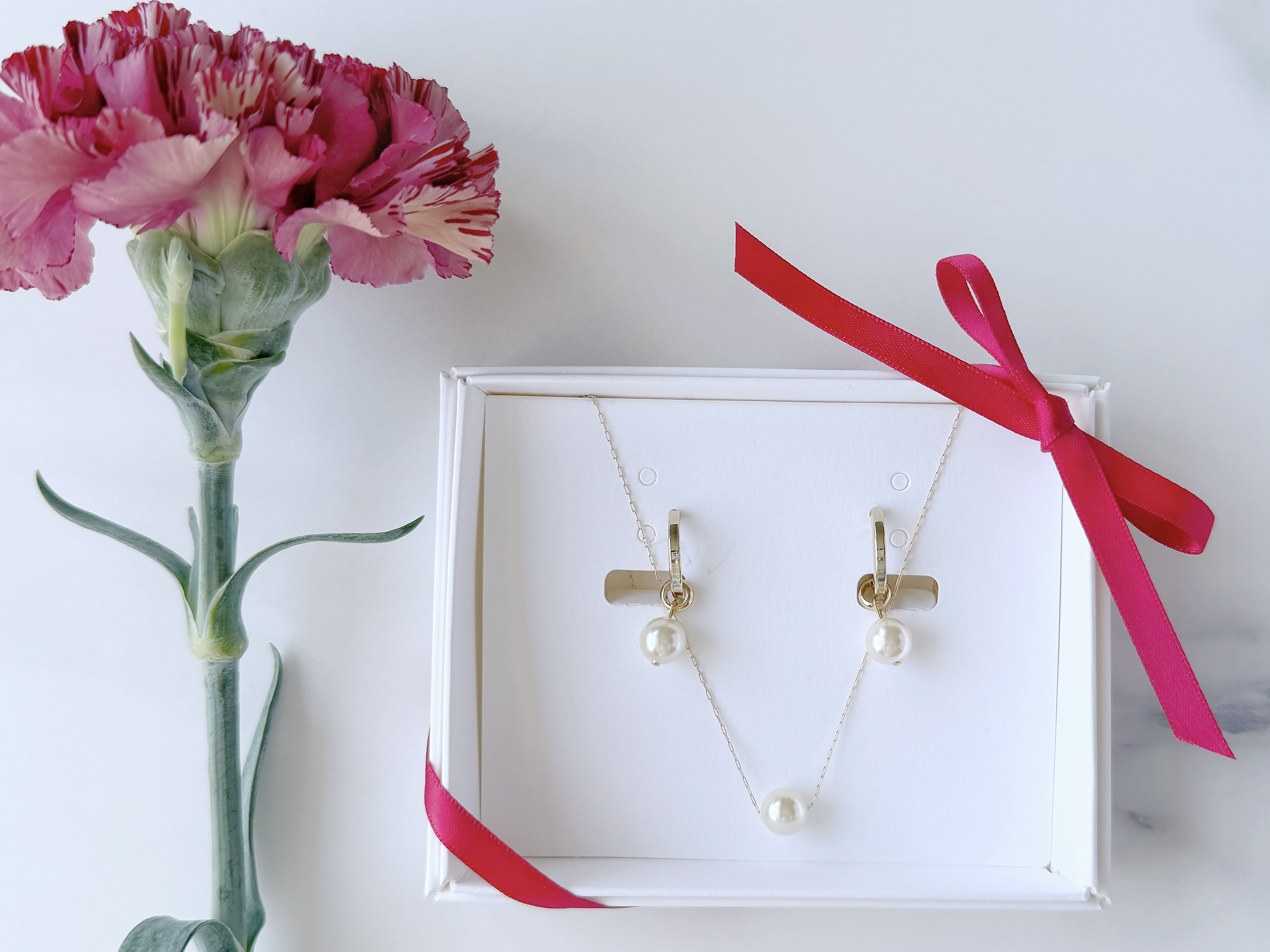 シンプルなパールネックレス＆イヤリングの作り方