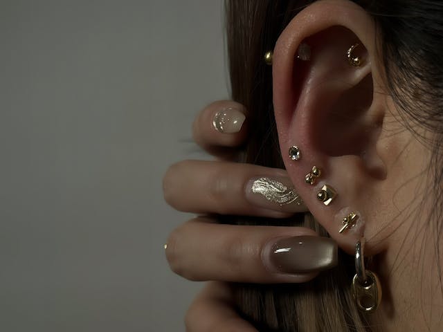 耳ツボ　アフターフォロー　サロンワーク動画付き