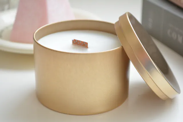 香り広がる焚き火キャンドルの作り方(木芯)