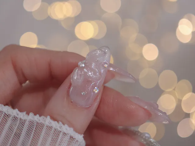 粘土ジェルで作るフラワーネイル