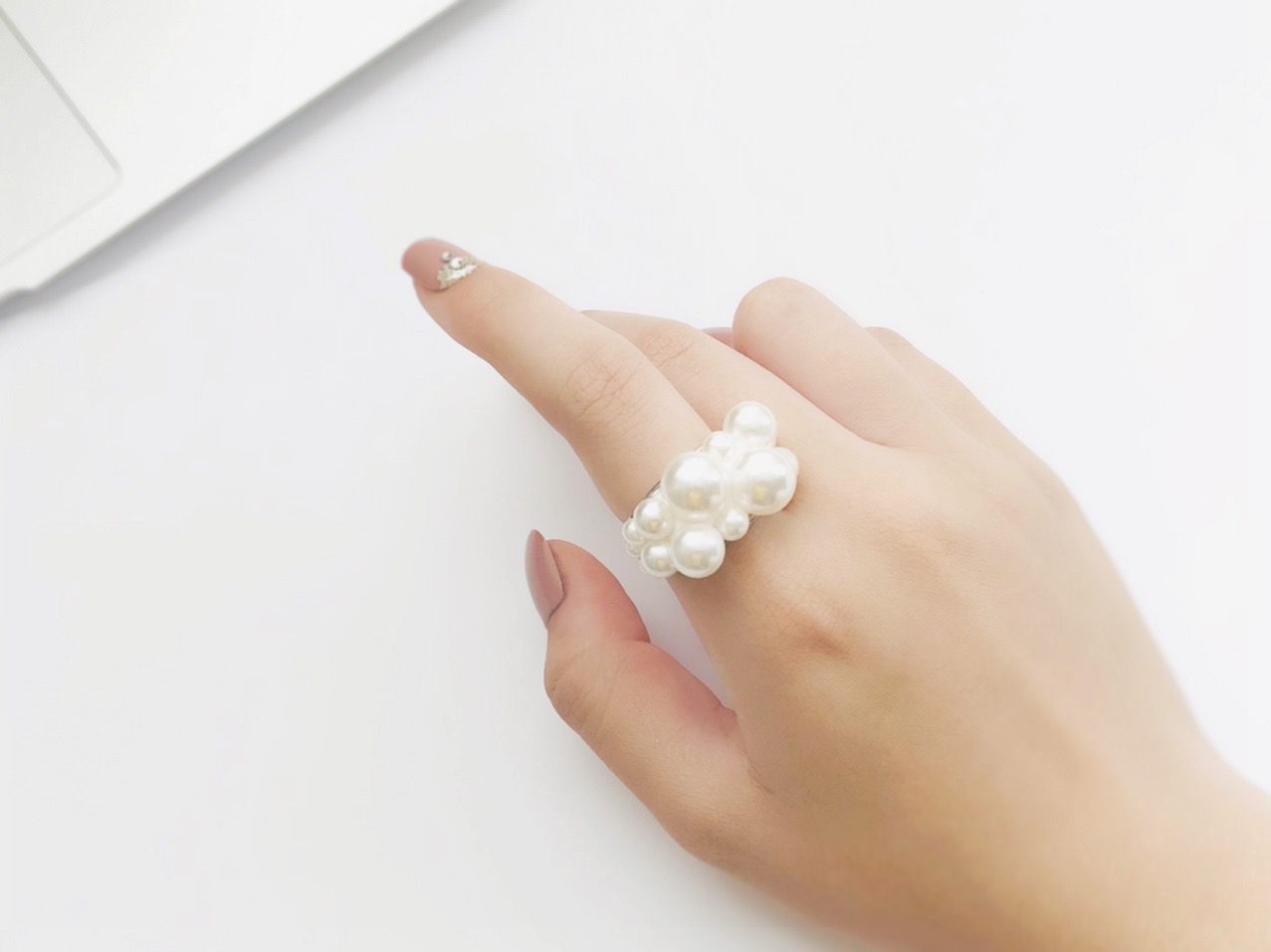 クリスタルパールを使ったリングの作り方の紹介画像1