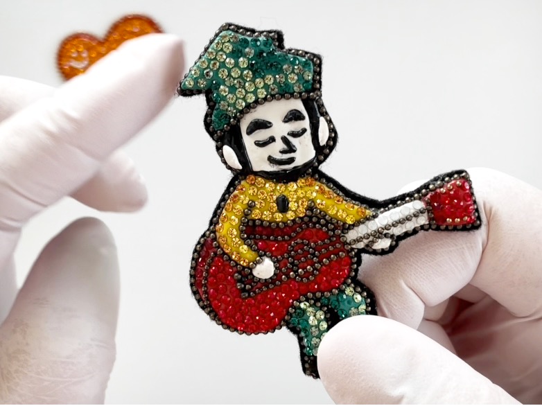 ぷっくりツヤツヤ裏加工〜シンプルレジンバージョン〜の紹介画像1