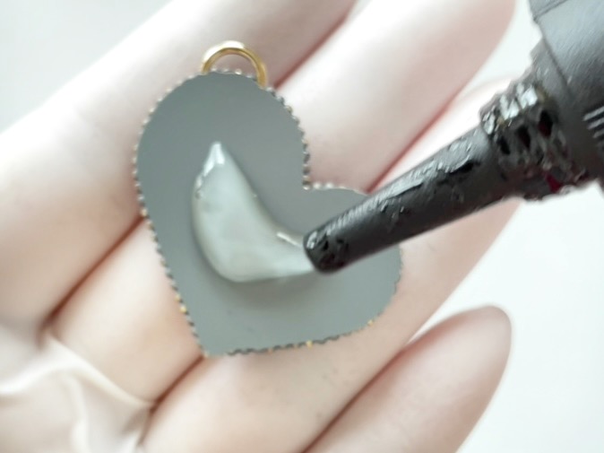 ぷっくりツヤツヤ裏加工〜シンプルレジンバージョン〜の紹介画像4