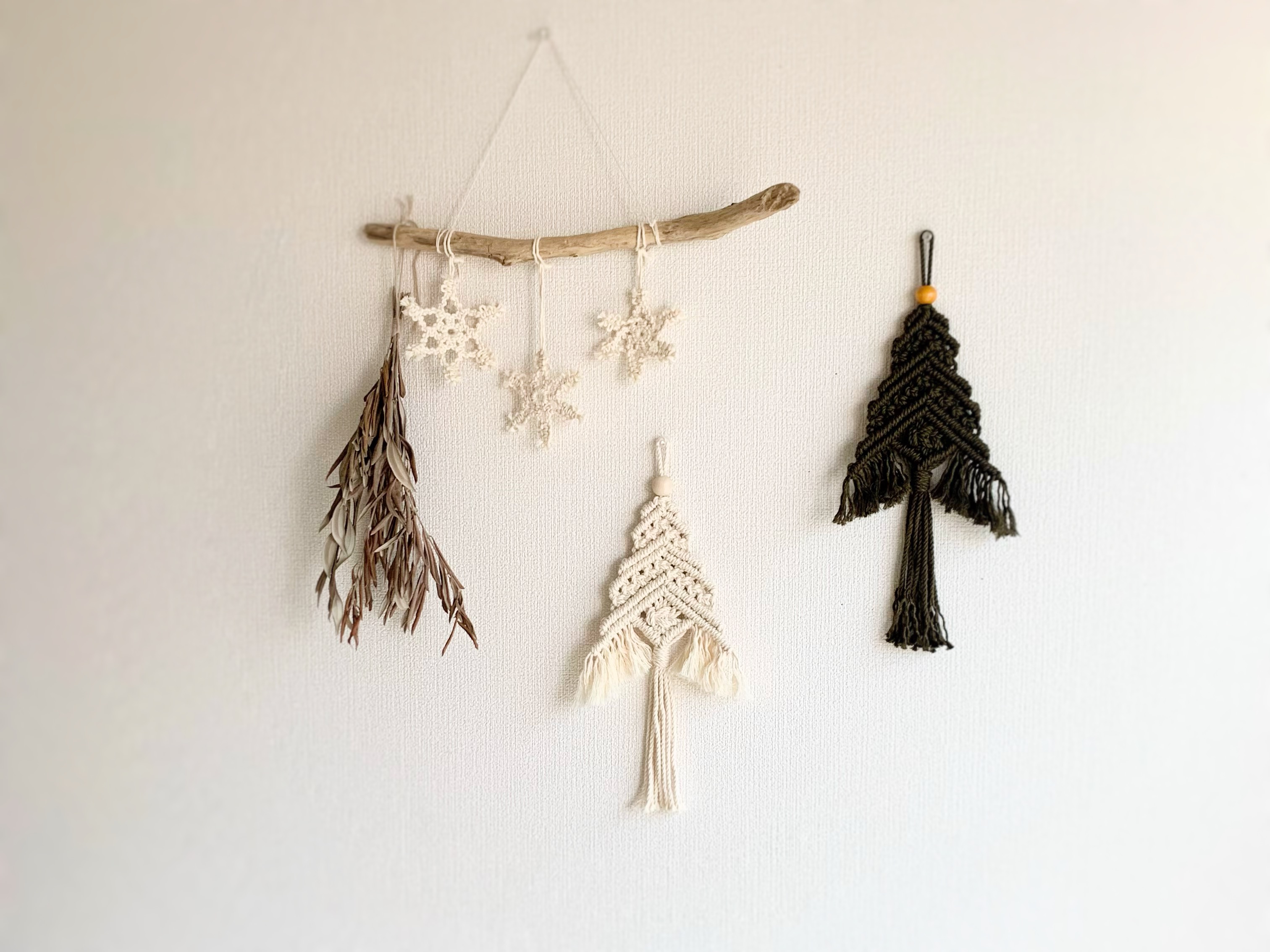 マクラメクリスマスツリーの作り方【初心者さん向け】の紹介画像1