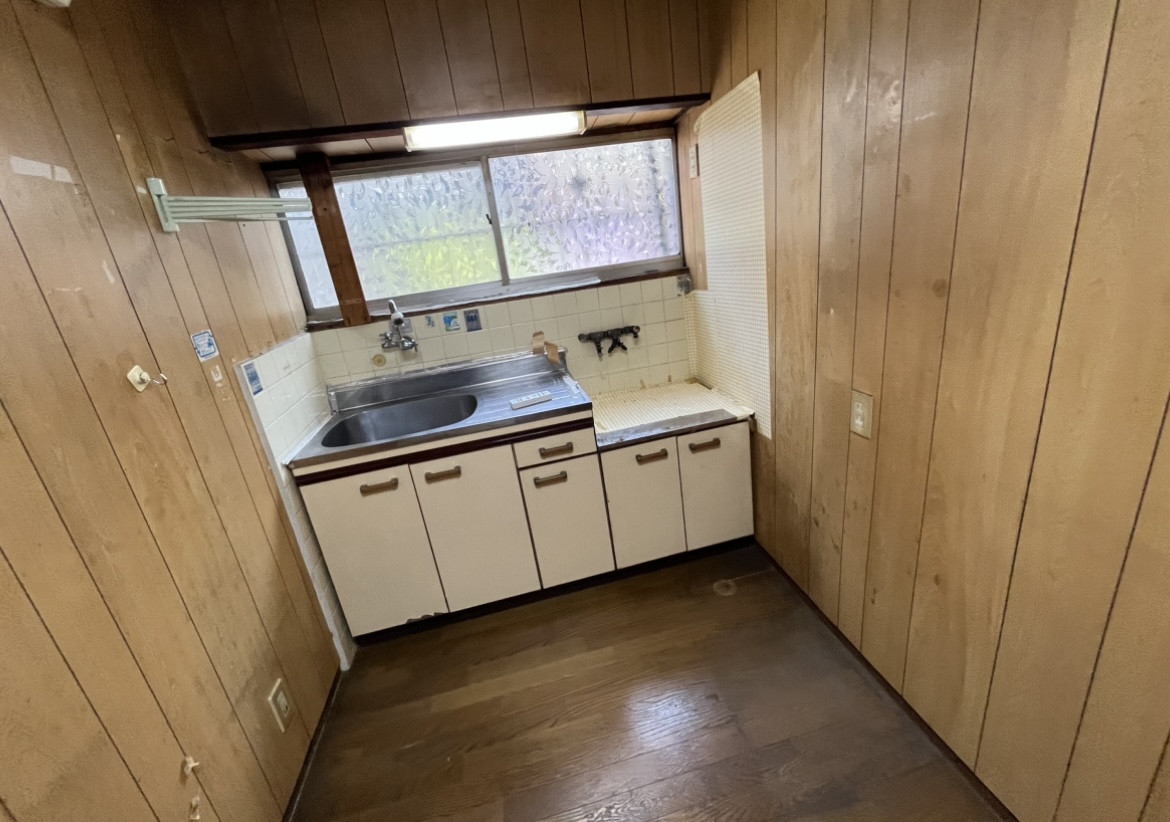 ネイルサロンのリノベ大公開 / 古民家をリフォームしサロンに❗️費用やインテリア、工夫した所クロス品番など…♡の紹介画像1