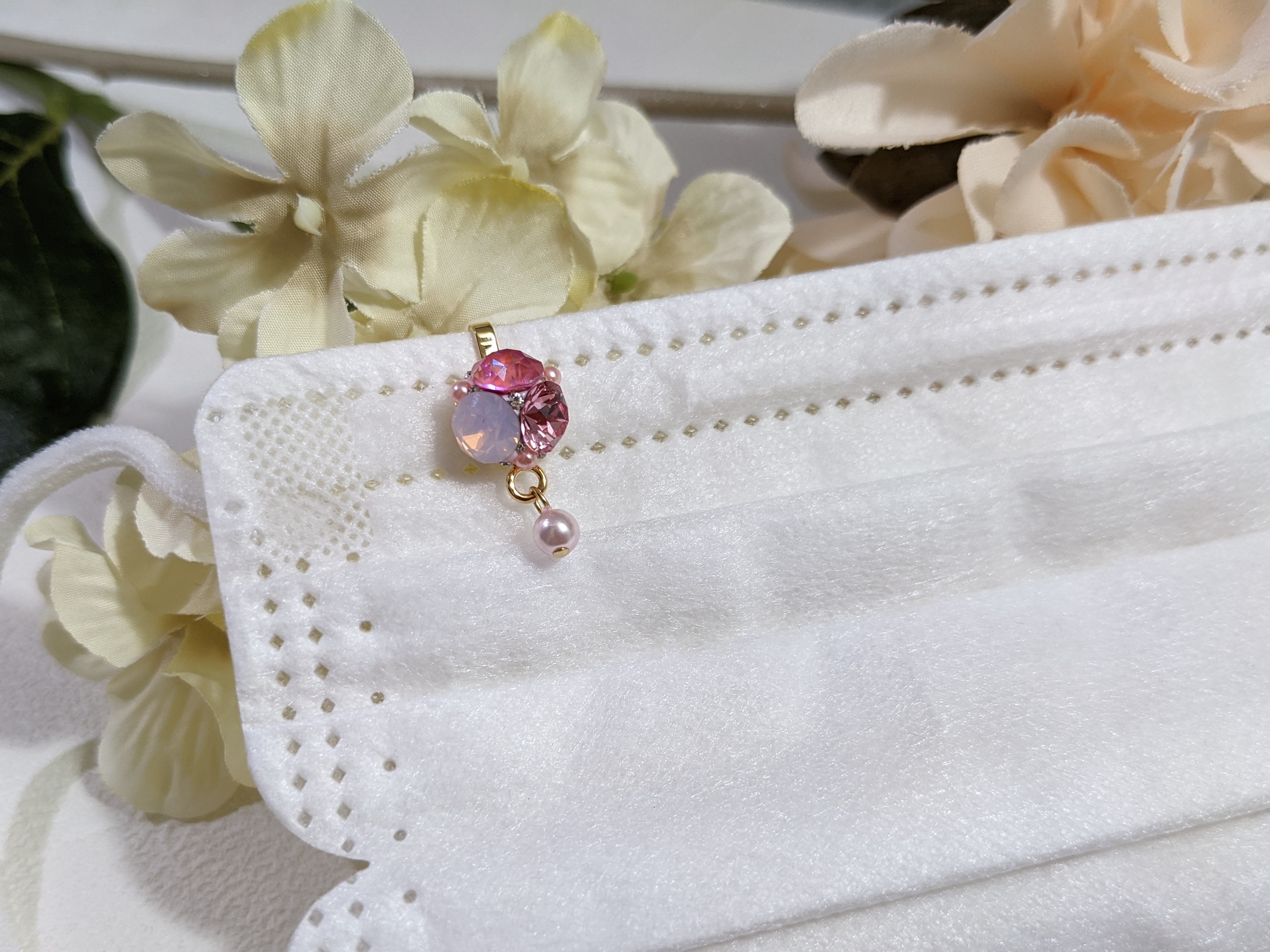 初心者様🔰でも簡単！かわいい！グルーデコで作るマスクチャームの紹介画像4