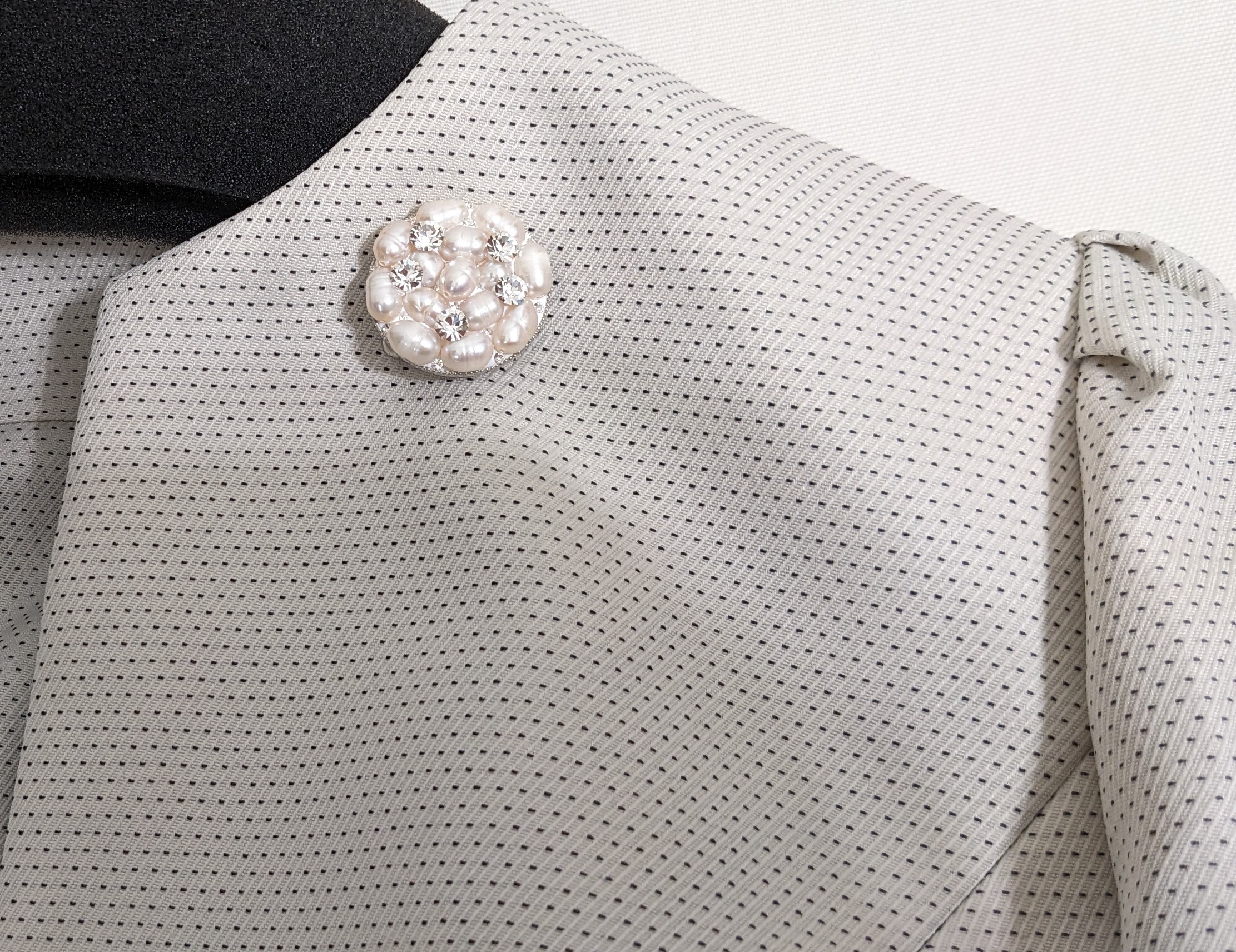 淡水パールのセレモニーブローチの紹介画像3