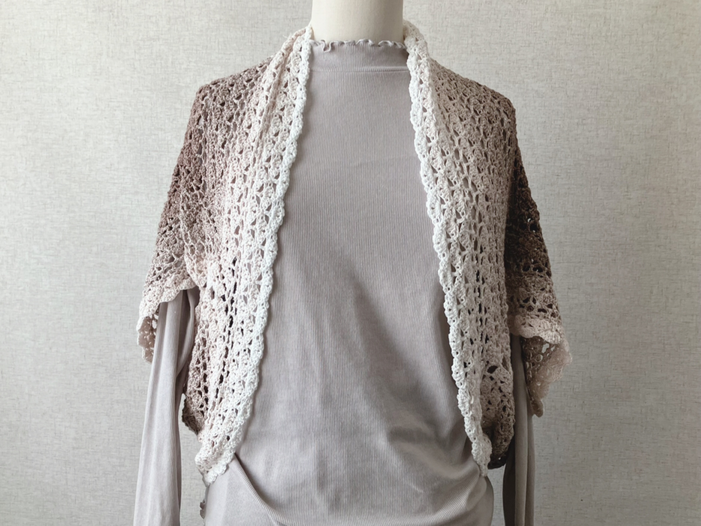 【PDF編み図付き】ドイリーみたいな簡単ボレロの作り方の紹介画像1