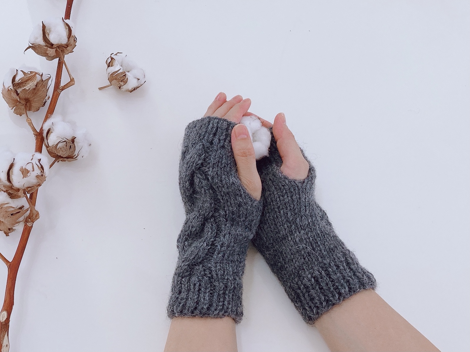 アラン模様のハンドウォーマーの編み方(中級者)の紹介画像2