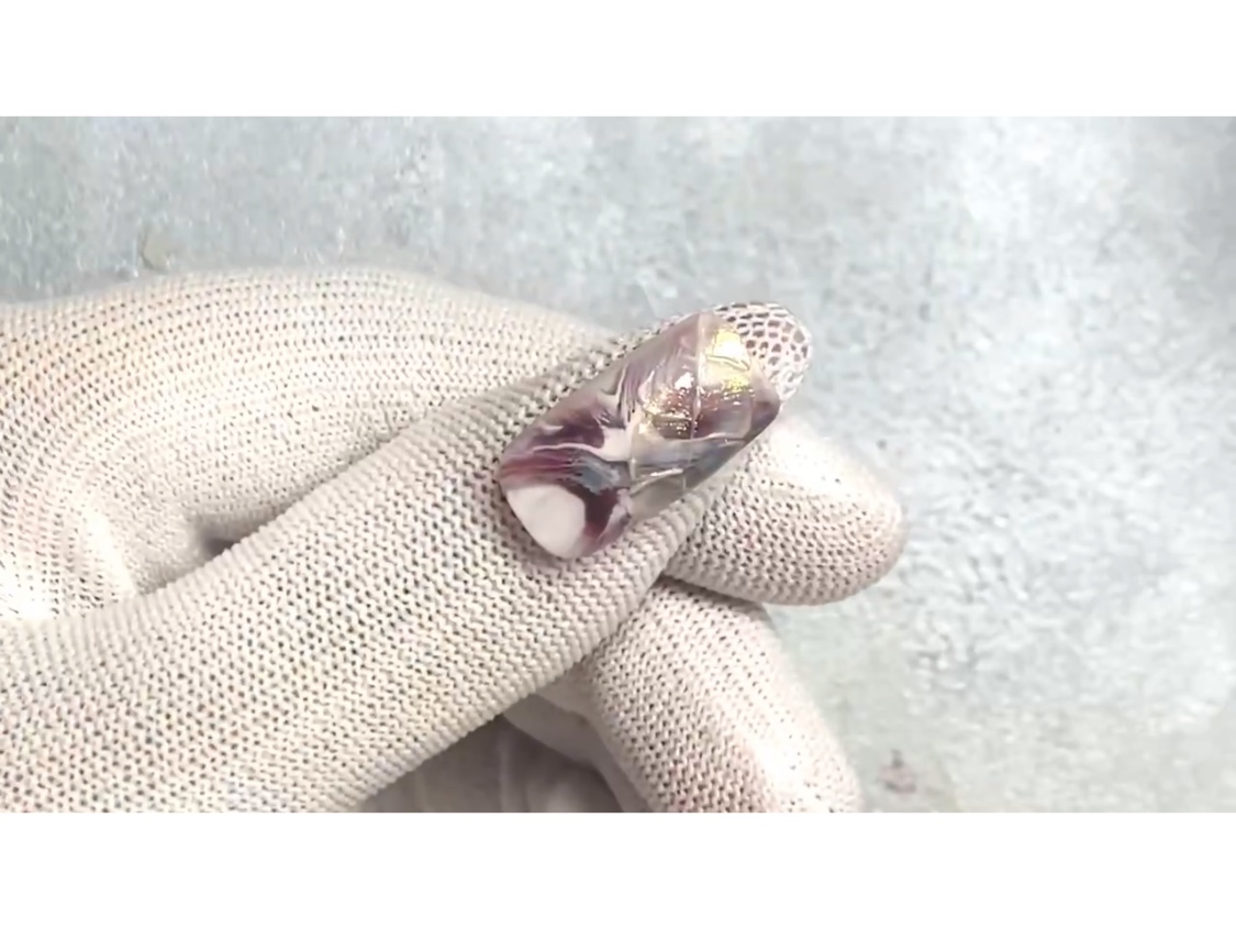 《個性派｜注目度up》結婚式や成人式にも◎映える陶器風ネイルの作り方　inspiration at  -陶器-  の紹介画像2