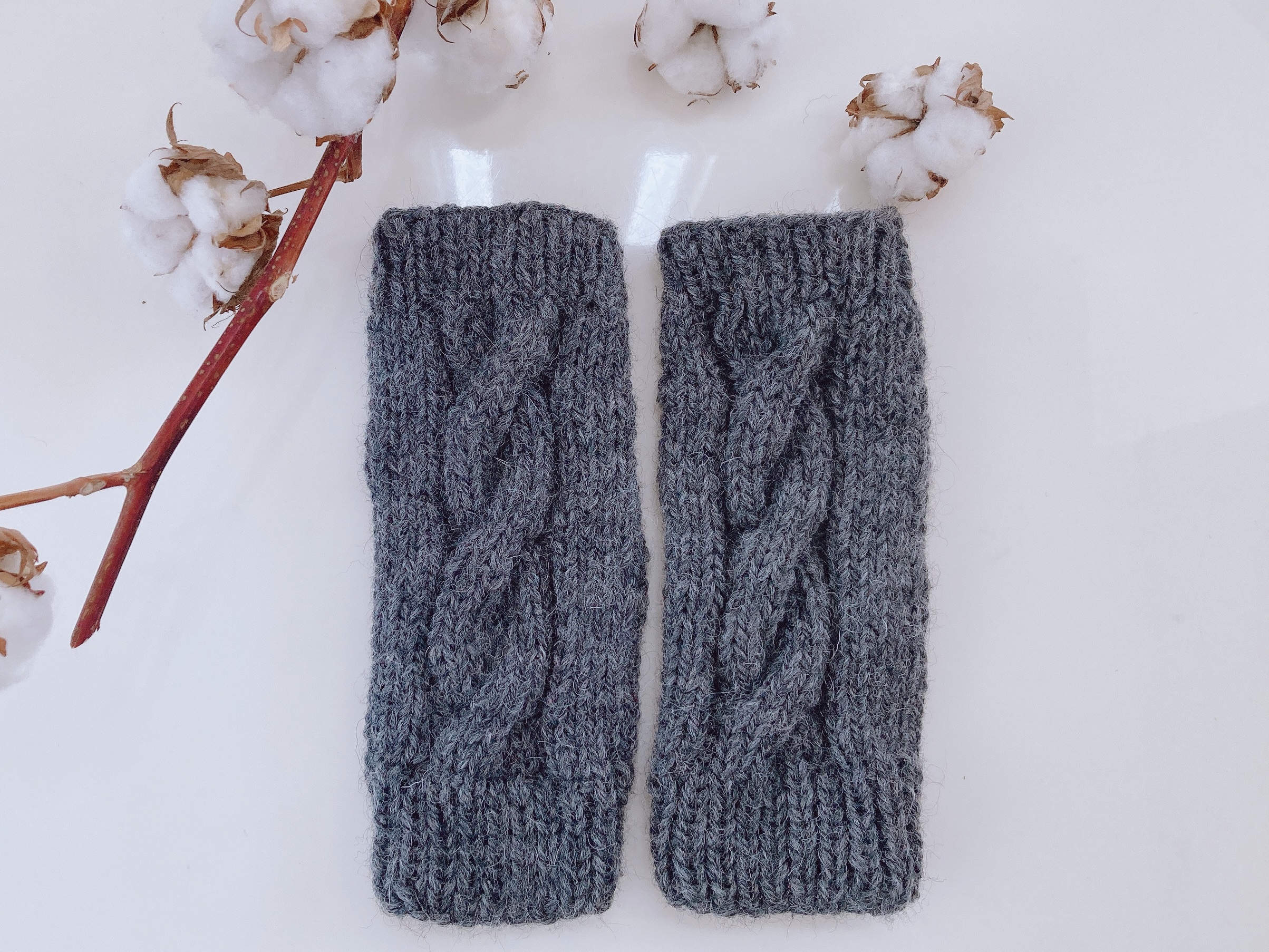 アラン模様のハンドウォーマーの編み方(中級者)の紹介画像3