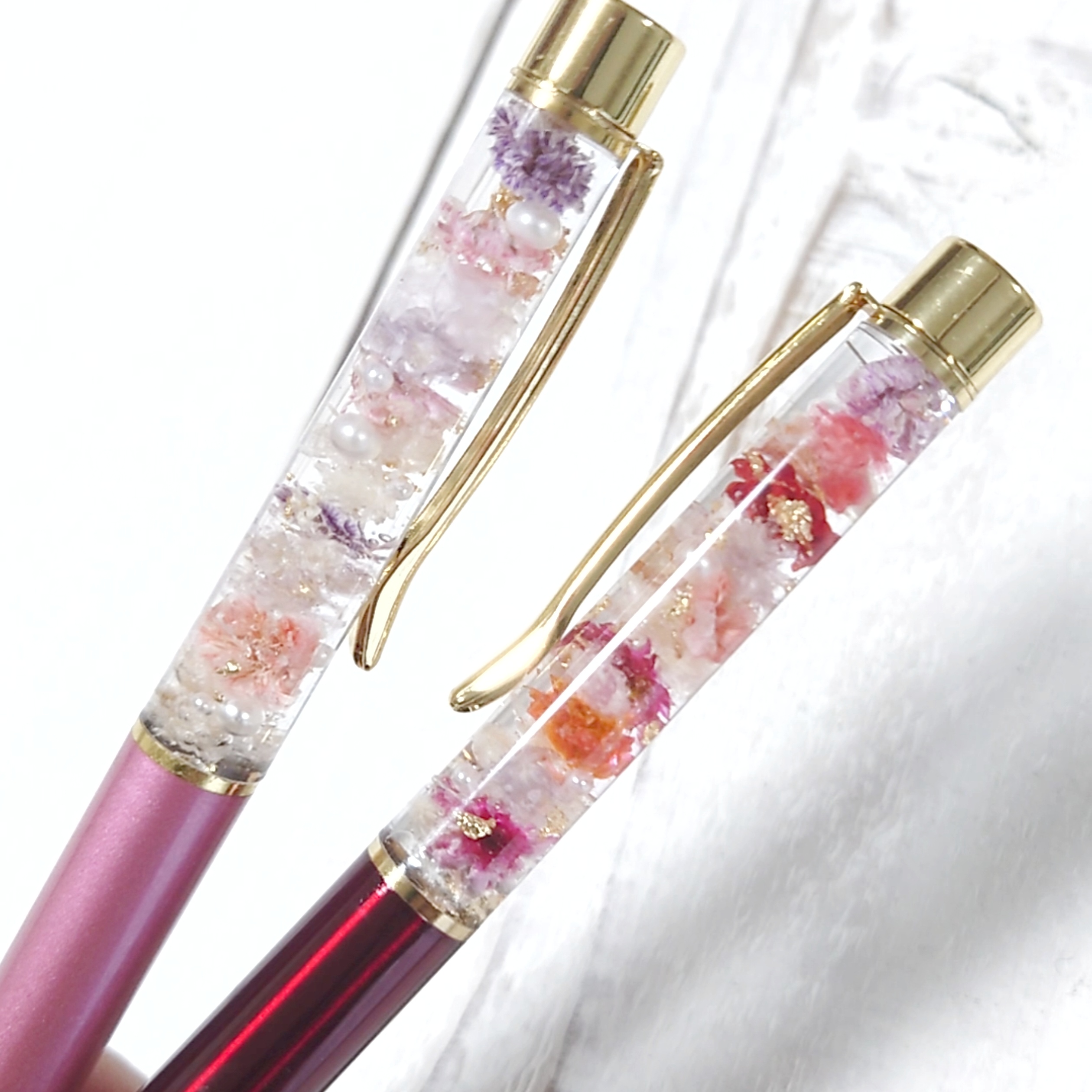 【レジンで作る】簡単・お花のボールペンの作り方の紹介画像1